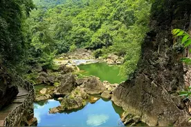 抓住假期的尾巴，坐动车去看黄果树瀑布图片