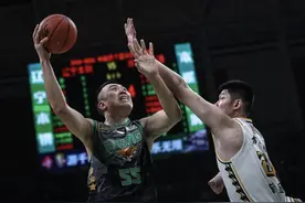 CBA半决赛|广厦辽宁打响头炮，常规赛冠军能跨过卫冕冠军吗？图片