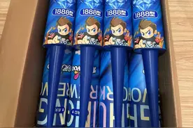 喷花、水母、加特林网红三样最红火！杭州烟花店进入销售旺季图片