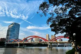 预警升级！广东新一轮大暴雨今日到来！今年第1号台风将出现→图片