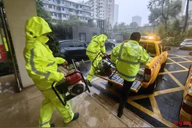成都中心城区河段水势平稳，河道管理部门提醒：莫钓“涨水鱼”，危险！图片