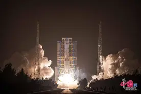 “加长版”长五火箭成功发射遥感四十一号卫星图片