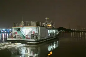 最后一趟开出，别了，“最美日落水巴”图片