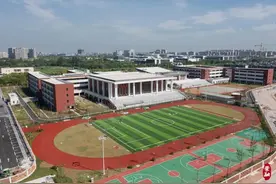 崇明又一所学校体育场地向社会开放图片