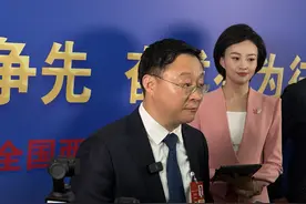 对话科大讯飞刘庆峰：“羡慕DeepSeek的极客精神”图片