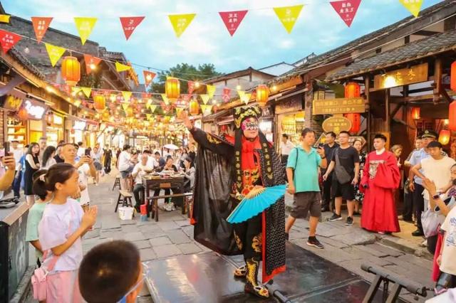 文化中国行｜重庆非遗进景区，成为众多游客打卡热点