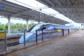 环岛高铁和乐站正式开通运营图片