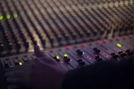 基础工资统一为3500元，河南广播电视台重设薪酬结构，大幅提高绩效工资占比图片