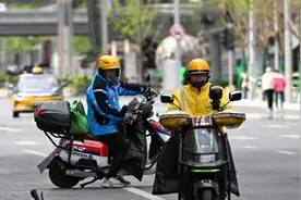 及时语丨“三方混战”有什么影响图片