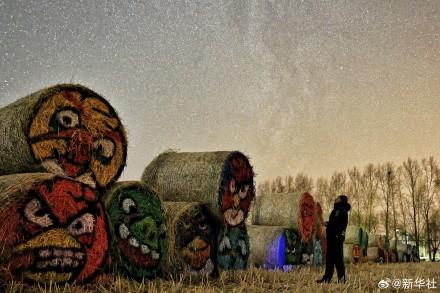 黑龙江秋夜星空静谧壮丽