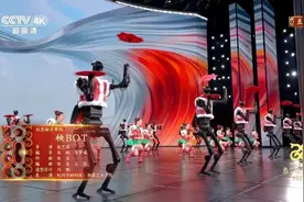 春晚爆火的“显眼包”，是他打造的图片