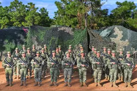 战风沙、斗严寒！“导弹精兵”们在多年军旅生涯中演绎“导弹人生”图片