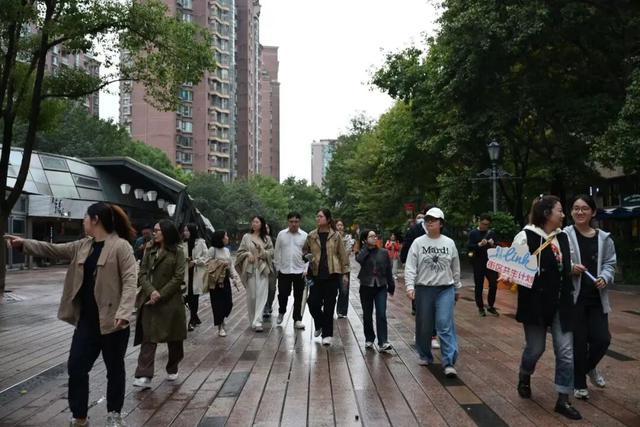 秋日的City Walk，认识不一样的黄金城道→