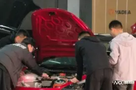 雅迪电动车要造四轮车？此前小牛电动车李一男造车计划流产图片