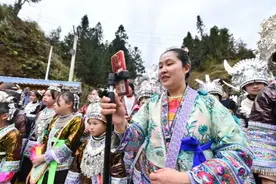 【来论】直播打赏是乞讨新套路？内容低俗与打赏并不直接相关图片