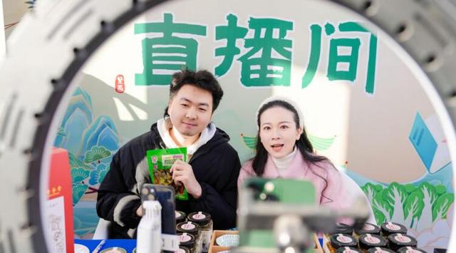 第四届芜湖荻港香菜文化节暨产业园开园仪式圆满落幕