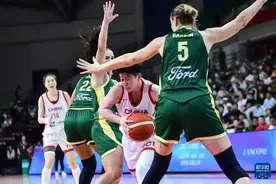 关注 | 中国女篮后场遇伤病潮：李缘鼻骨骨折 杨力维腿伤仍需休养图片