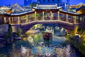 一城烟火醉游人！济南明水古城夜景犹如彩色画卷图片