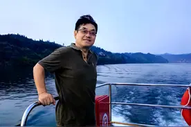 艺术观谭 | 笔锋与墨韵 漫画与人生——访中国著名漫画家张文斌图片