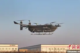 “烟台造”大型垂直起降无人运输机首飞成功图片