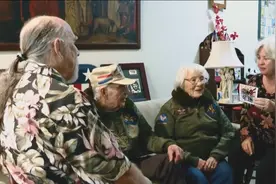 美国百岁飞虎队老兵重返中国，重温中美两国团结合作的情谊视频封面