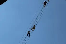 暂定780元！“隔着屏幕看都腿软”的七星山飞拉达预计下月正式营业图片