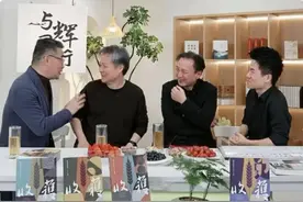 余华苏童边“拆台”边带货，董宇辉直播间两小时销售破1240万元图片