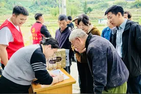 桐庐旧县，秸秆换“糖”图片