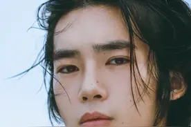 于适工作室发公告：请保持社交安全距离，理智追星，互相尊重图片