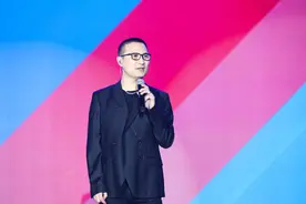 森林北透露自己是单亲妈妈，称汪峰是温暖真实的人图片