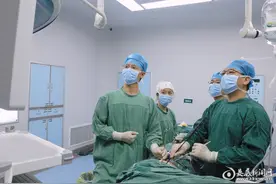 发现肺结节，定期复查很重要！图片