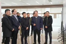 区领导专题调研重大项目建设推进情况图片