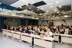 藏不住了！广工最会唱歌的老师！图片