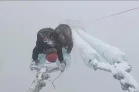 揭秘架设高压线的“蜘蛛人”：高空作业月薪上万，为家庭奔波，看到万家灯火会有成就感图片