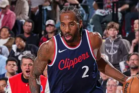 伦纳德快船生涯季后赛30次轰下20+！追平格里芬并列队史第二图片