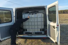 “吨桶”遗失高速 民警火速寻回|暖心警事图片
