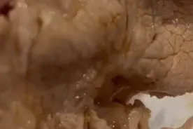 山姆怎么了？猪梅花肉上满是白疙瘩，肥牛片变“肥油片”！网友：头皮发麻图片