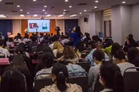 情系齐鲁 诗香泉城《一起向未来》诗歌诵读分享会在济南举行图片