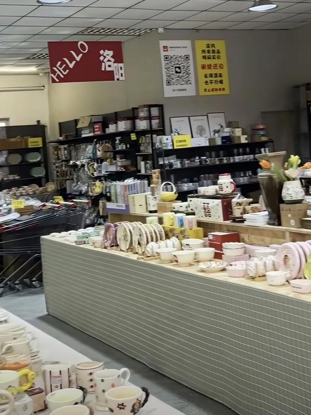 洛铜1954工业风潮玩全攻略，一站式解锁涧西快乐