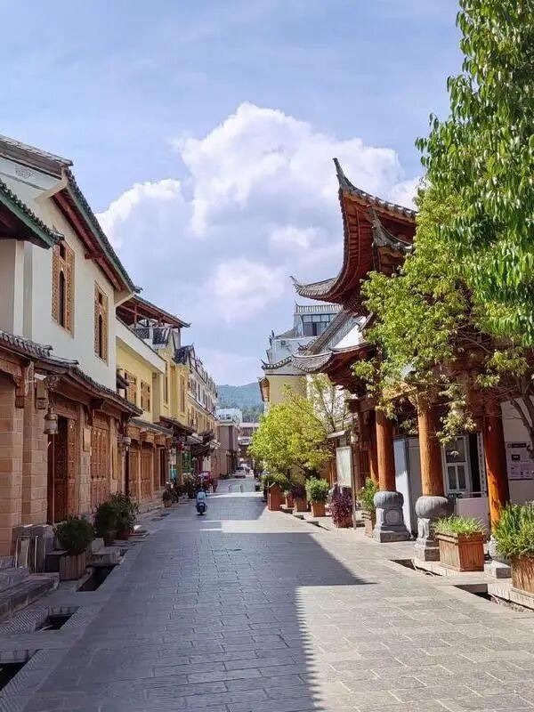 大理+滇西5县深度游！10条主题线覆盖非遗、古镇、美食、康养，这篇攻略直接抄作业