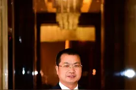 两会好声音丨曾梦龙：对物业评星定级，业委会领薪资图片