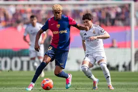 体坛午爆｜巴萨单赛季“四杀”皇马，利物浦2:2战平阿森纳图片