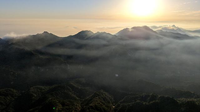 临沂：蒙山晨景