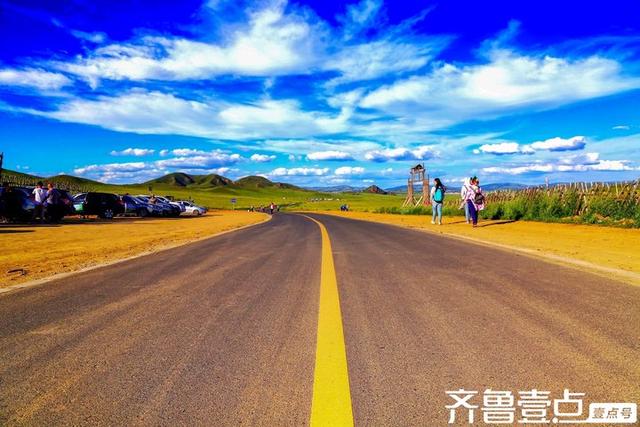 秋日的坝上草原，是天地间最恣意的写意画卷