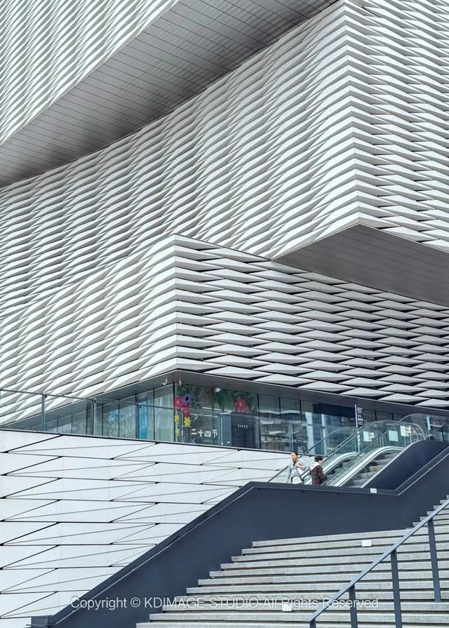 ​别再说深圳是文化沙漠！这份双馆暴走攻略，让你重新认识这座城市