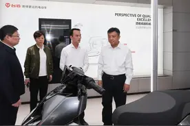 市领导专题调研发展新质生产力图片