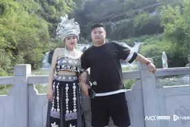 梅大高速塌方横停拦车的司机再发声！称愿为有需要的家庭捐款图片