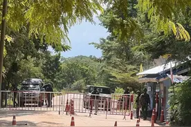 关闭检查站 增派军队 泰柬边境局势再度升级图片