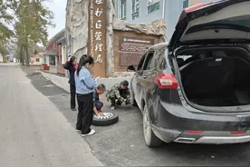 雷锋精神，温暖人心 —— 记山西庞泉沟国家级自然保护区生态宣传员李春淋热心助人图片