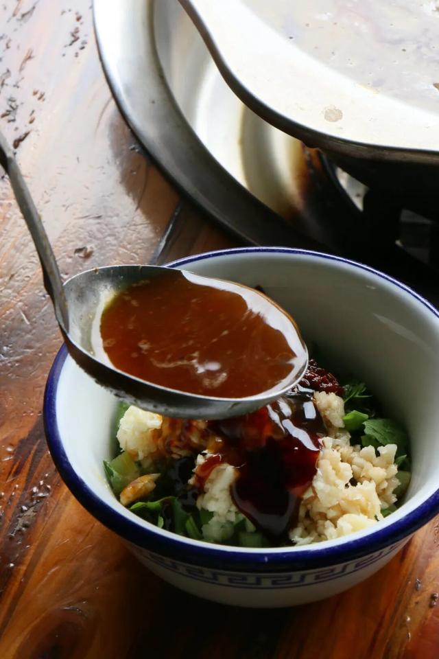 龙泉的早高峰在西河综合市场